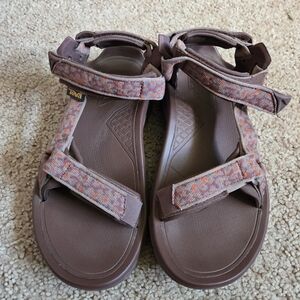 Teva Terra Fi 5 Universal Sandal 9